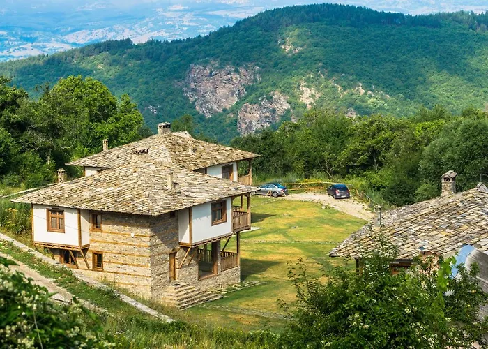 Leshten Guest Homes