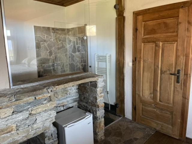 Chalet Guest Homes Leshten