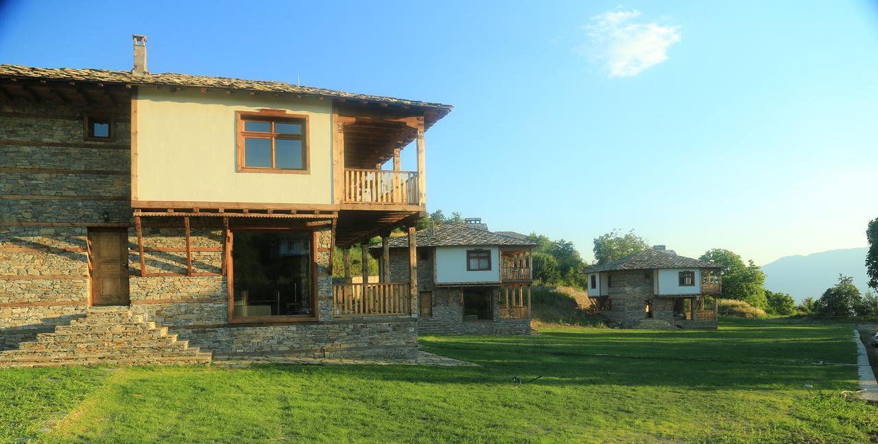 Guest Homes * Leshten